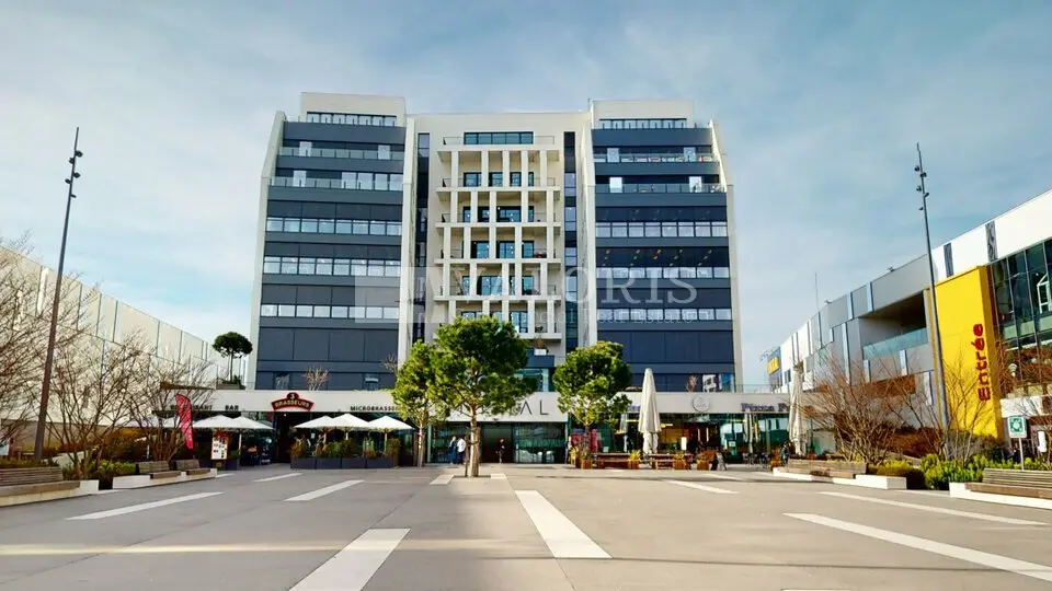 A louer Bureaux 289m² Vénissieux