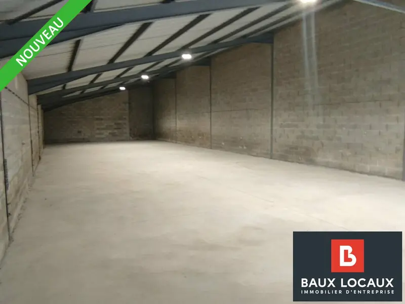 LOCATION ENTREPOT 250m² EYGUIERES