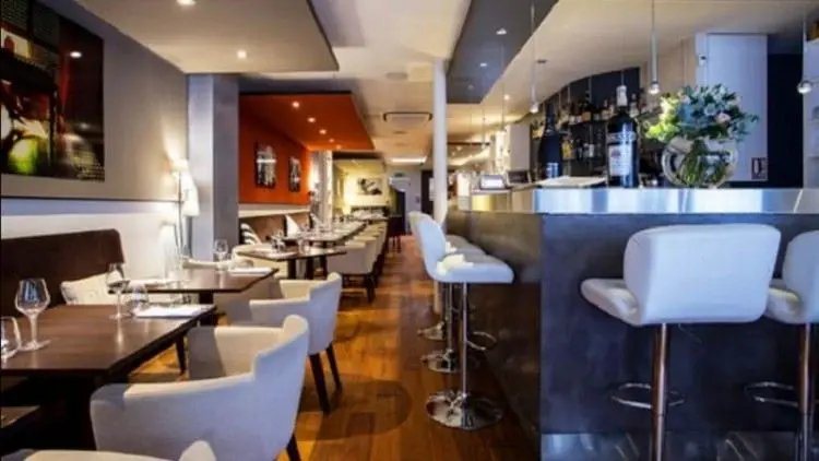 Fonds de commerce à vendre - Restauration - Paris (75000) - 443 200 €