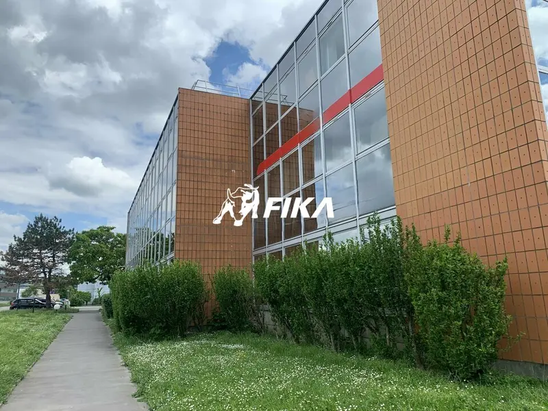 A LOUER BUREAUX - 92m² - (31130) BALMA GRAMONT
