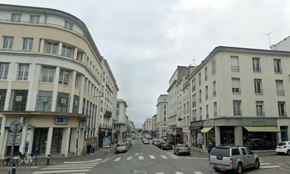 LOCAL COMMERCIAL A LOUER - 118 m² - HYPER-CENTRE DE BREST 