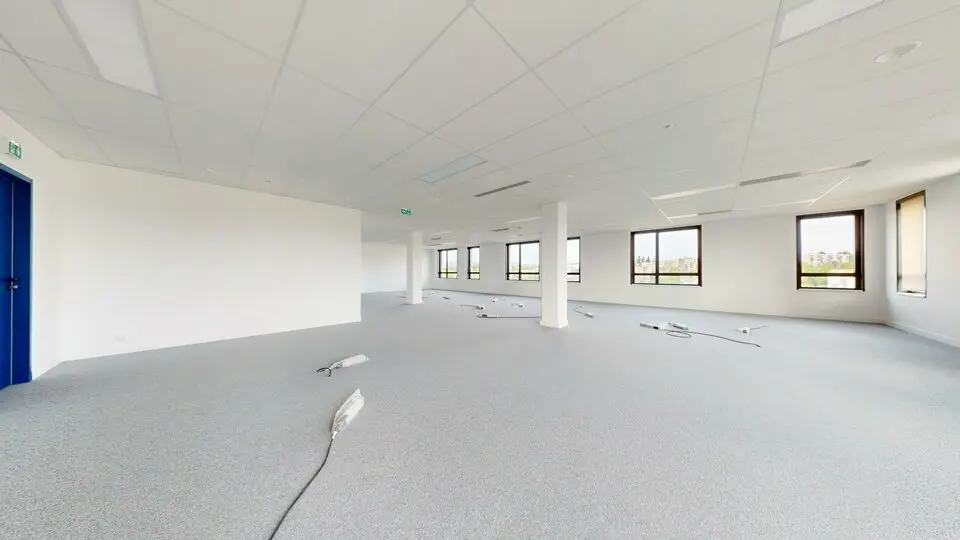 A louer Local commercial  715m² Lyon 09