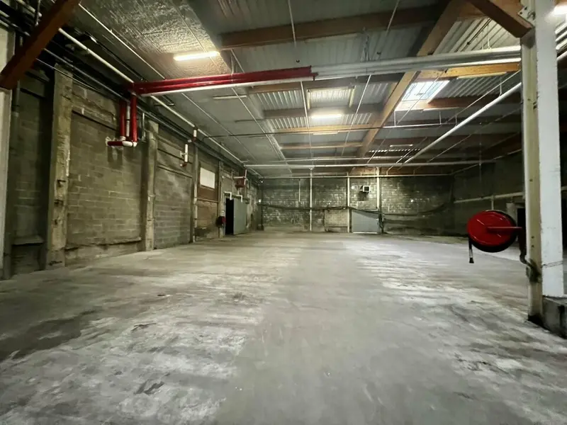 A louer Local commercial  1892m² Beauvais