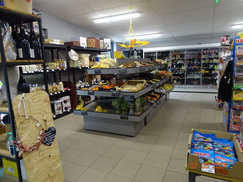 Fonds de commerce à vendre - Vente alimentaire - Laval (53000) - 140 000 €