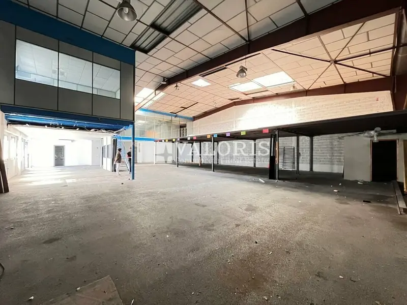 A louer Locaux d'activité 526m² Vitrolles