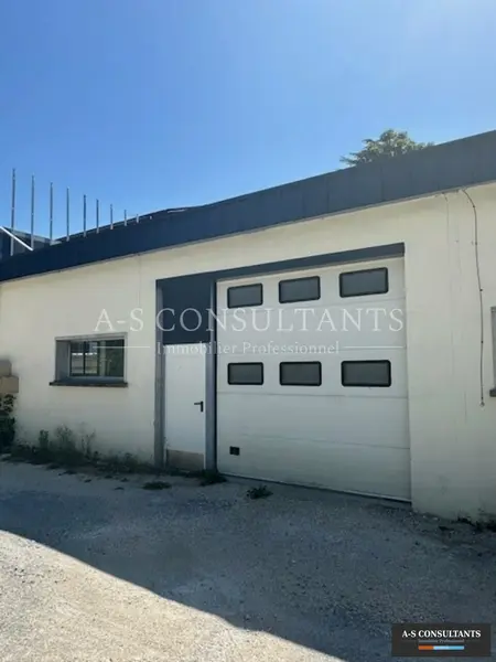 A louer Entrepôt 75m² La Ravoire