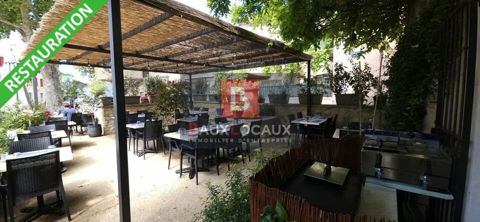 A vendre Fonds de commerce 80m² Entrechaux