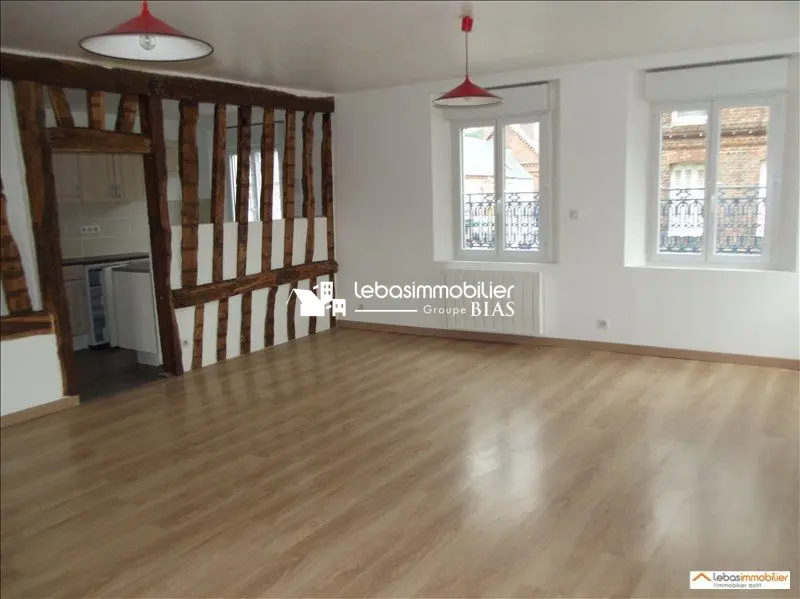 APPARTEMENT YERVILLE CENTRE - 3 pièce(s) - 75 m2