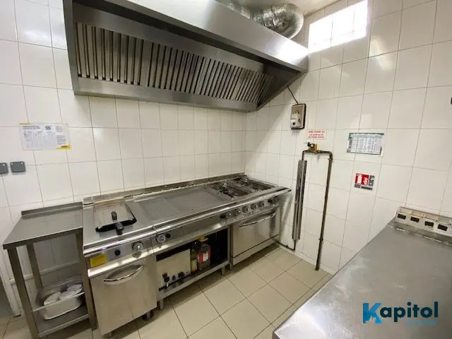 Fonds de commerce à vendre - Restauration - Rueil-Malmaison (92500) - 92 000 €