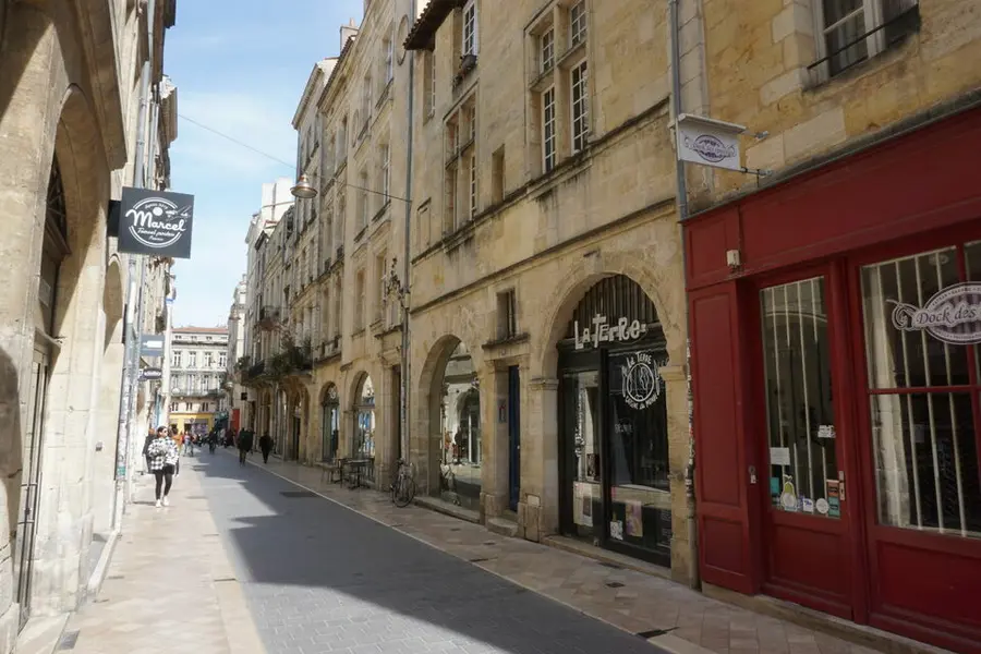 Cession de droit au bail Local commercial/Bureaux. Bordeaux Chartrons Cession de droit au bail Local commercial/Bureaux. Bordeaux Chartrons