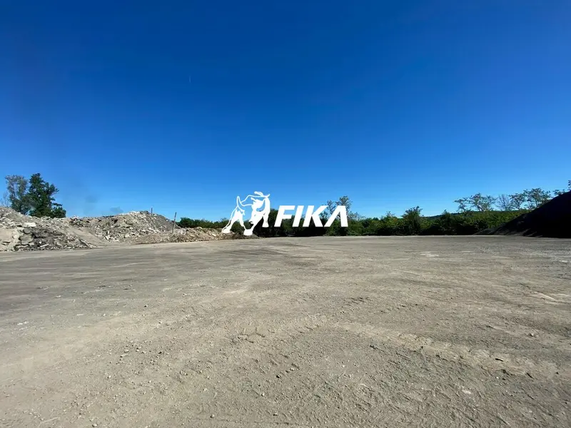 A LOUER TERRAIN 7 700 m² - (31100) TOULOUSE