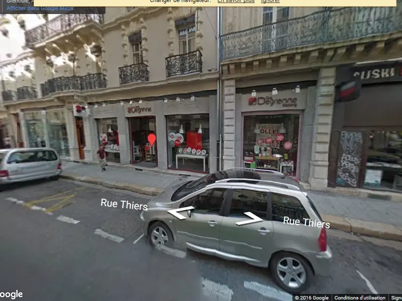 A louer Local commercial  288m² Grenoble