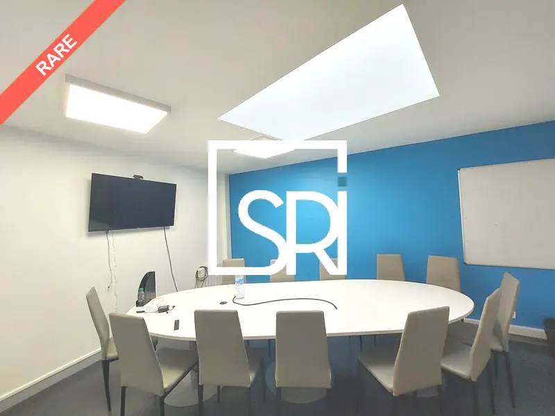 A vendre Bureaux 836m² Clermont-Ferrand