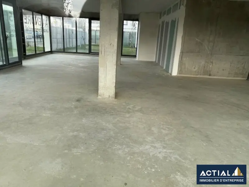 NANTES SECTEUR COMMERCIAL PROXIMITE LIDL et Commerces