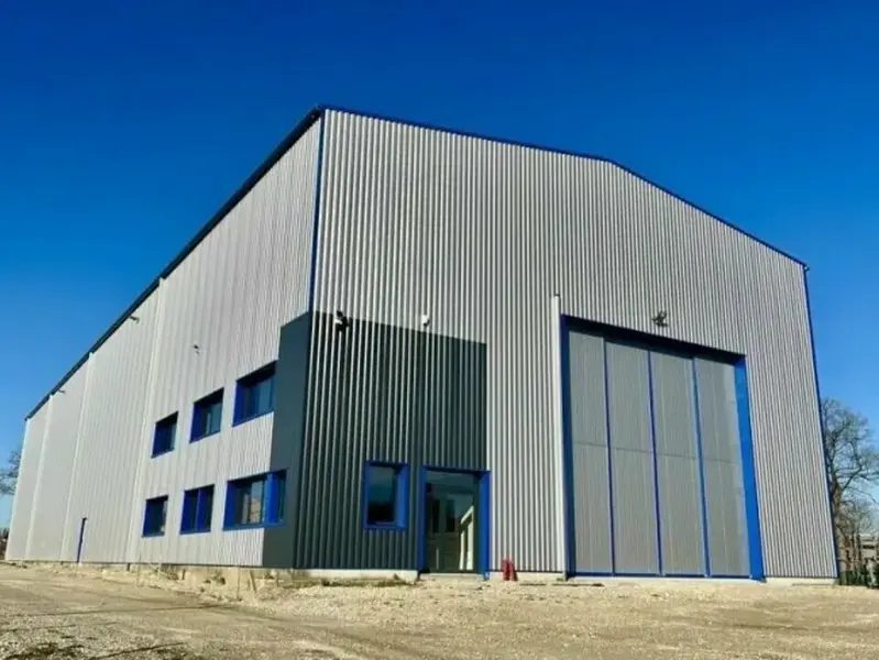 A vendre Entrepôt 1650m² Tancarville