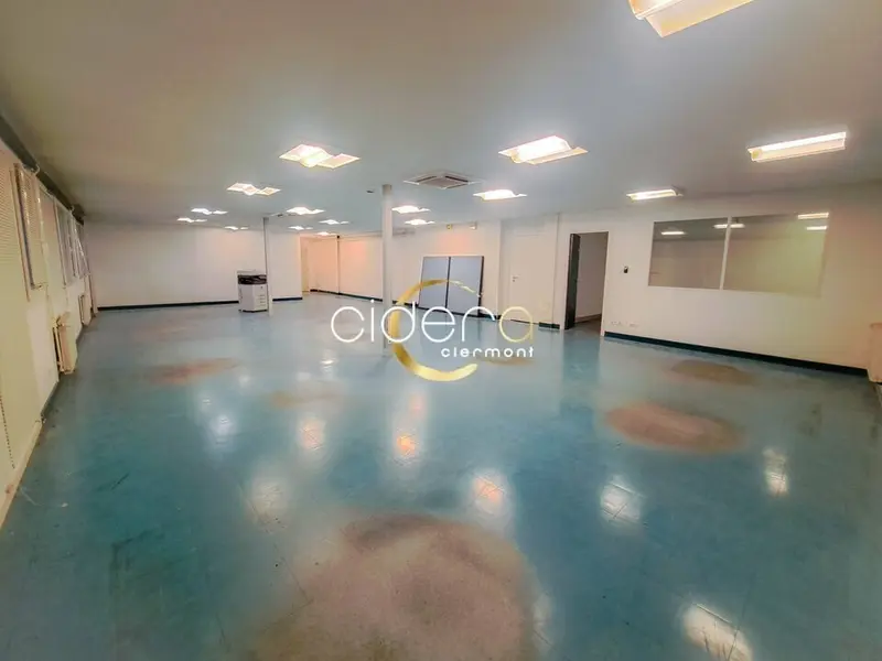 A louer bureaux 130m² sur la commune de Romagnat