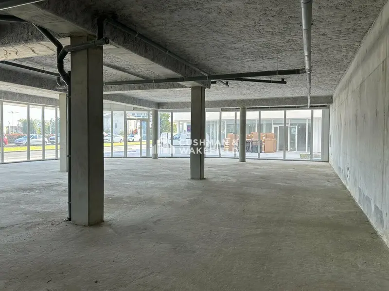 LOCAL COMMERCIAL NEUF À VENDRE LE BOUSCAT