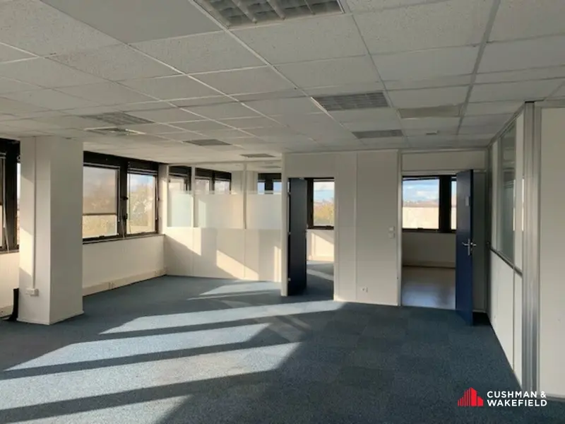A vendre Bureaux 660m² Bordeaux