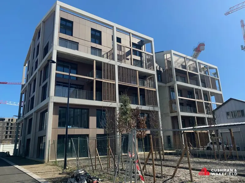 BORDEAUX BRAZZA BUREAUX NEUFS À VENDRE 