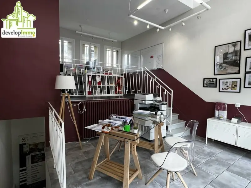 AV DU 6 JUIN, Très bon état et Belle visibilité !