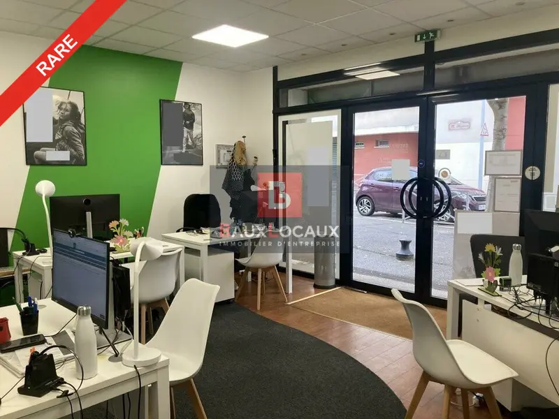 VENTE LOCAL COMMERCIAL 57 m² SALON DE PROVENCE