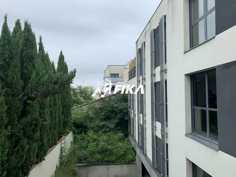 A LOUER BUREAUX - 359 m² - (31400) TOULOUSE - 