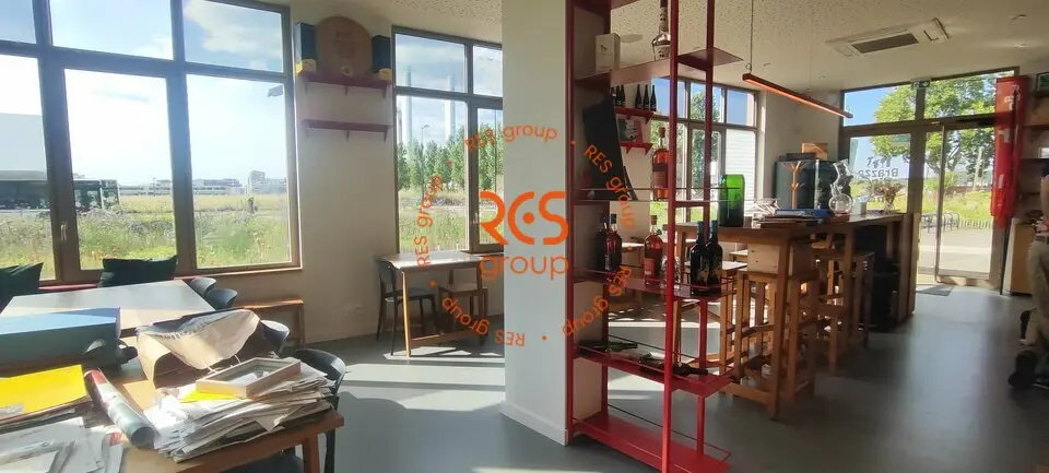 TRES RARE SUR LE SECTEUR