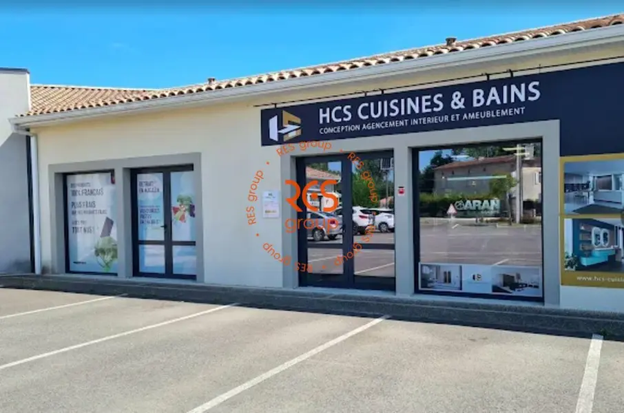 A louer Local commercial  226m² Cavignac