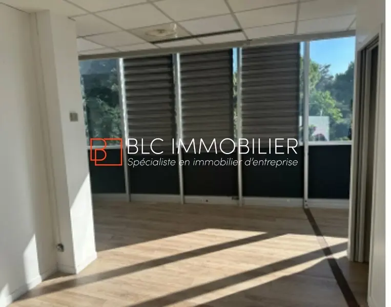 BUREAUX A LOUER STANDING 13008 MARSEILLE
