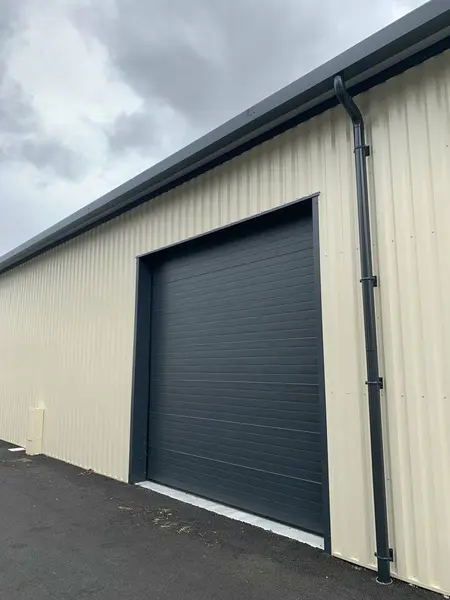 CESTAS - 220 m² de locaux d'activités à louer