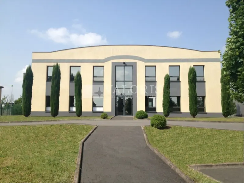 A louer Locaux d'activité 1440m² Arnas