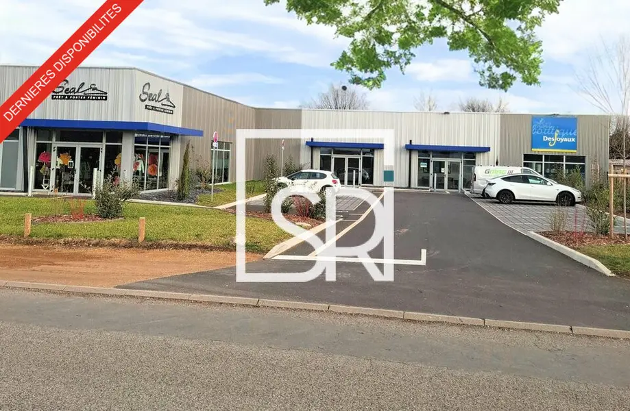 NEUF - LOCATION ENTREPOT / LOCAL D'ACTIVITE - 63300 THIERS