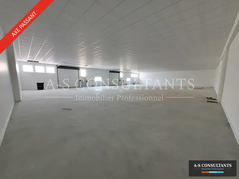 A louer Locaux d'activité 586m² Salaise-sur-Sanne