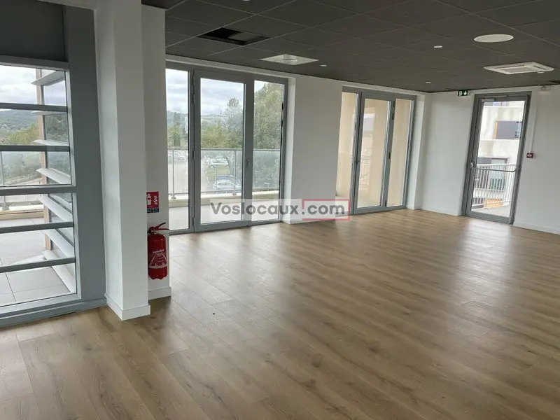 A  louer :  Bureaux de 100m² à SOPHIA ANTIPOLIS - LES TEMPLIERS
