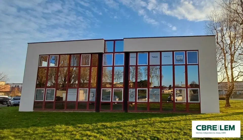 A louer Bureaux 75m² Colomby-Anguerny