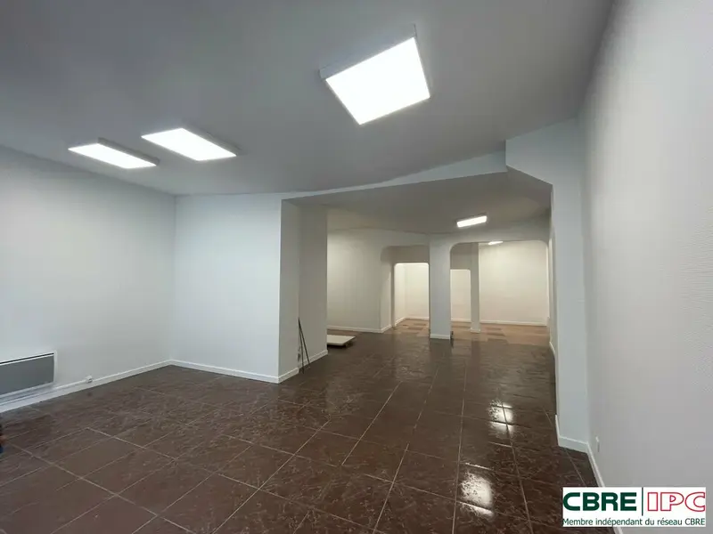 LOCATION - REF : 7886PC/EL