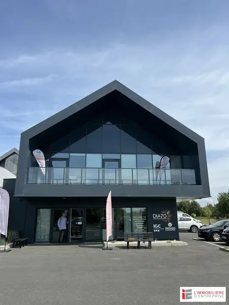 SAINT-MALO - Parc Atalante : plateau de bureaux de 90 m²