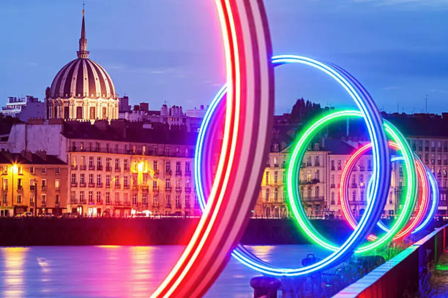 NANTES - VENTE DE FONDS DE COMMERCE 