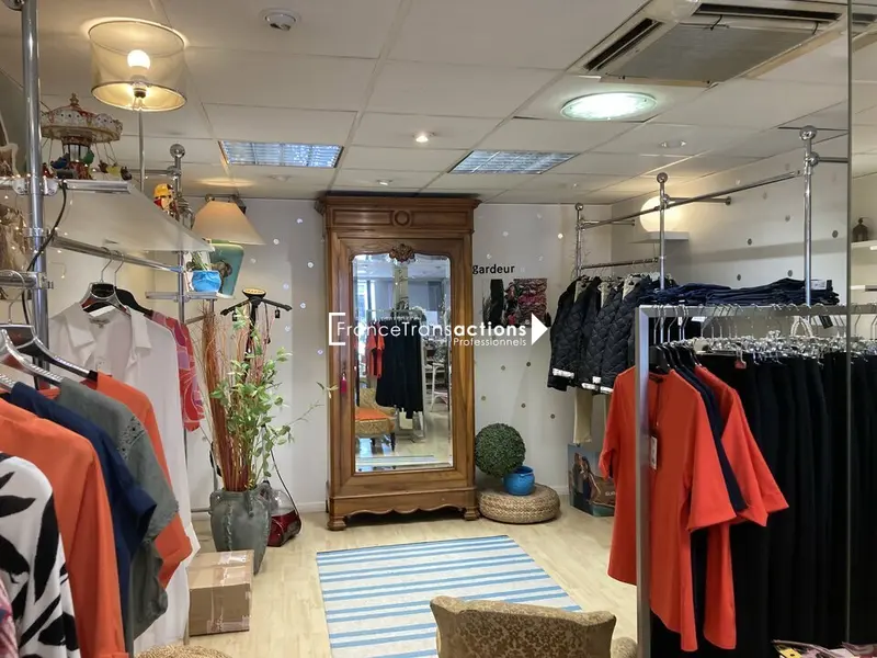 A CEDER - DROIT AU BAIL HYPER CENTRE AUCAMVILLE 