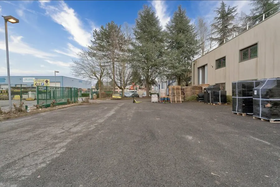 Locaux à louer sur le secteur de Pontault Combault