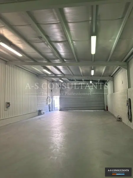 A louer Entrepôt 160m² Chambéry