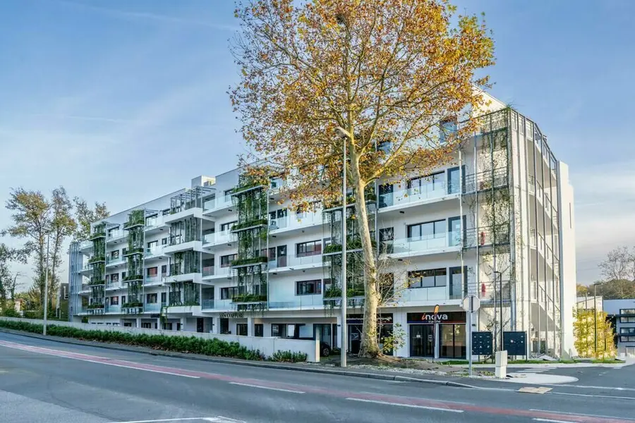 VENTE - COMMERCE - REF : 20240821FDPE