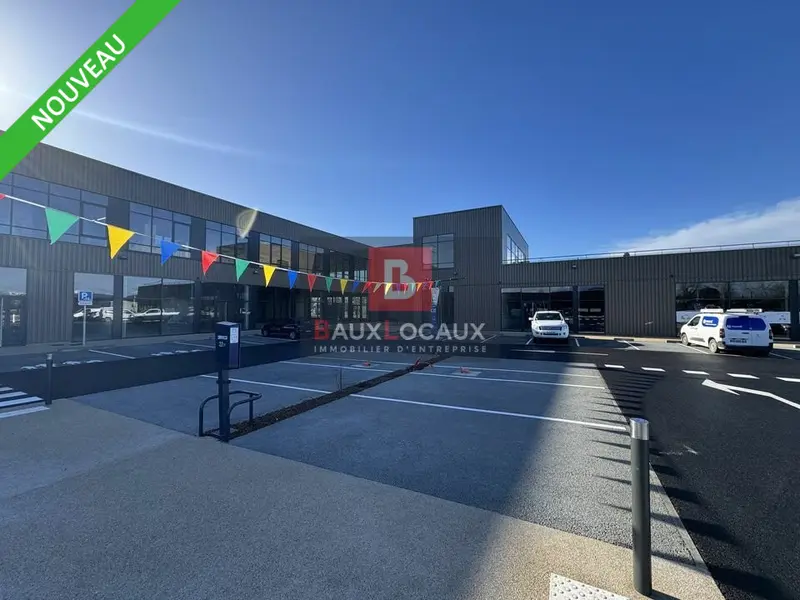 A louer Local commercial  153m² Monteux