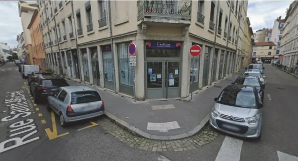 A louer Local commercial  60.89m² Lyon 07