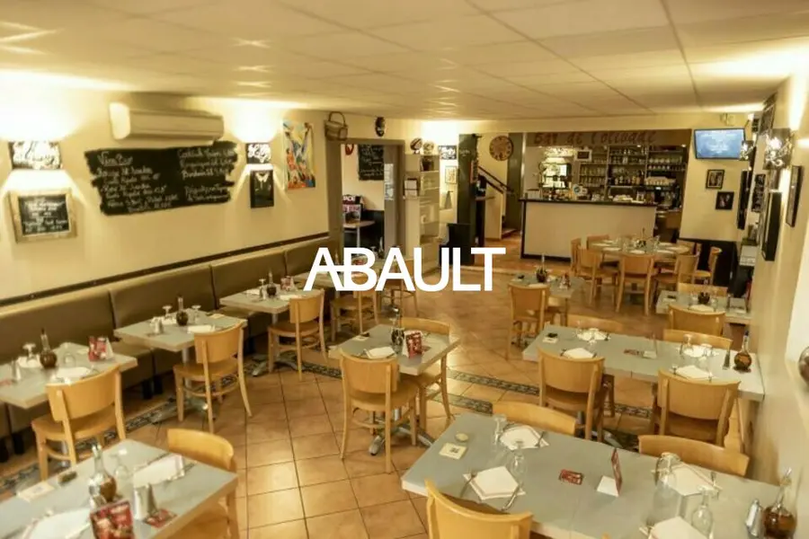 A louer Local commercial  318m² Blagnac