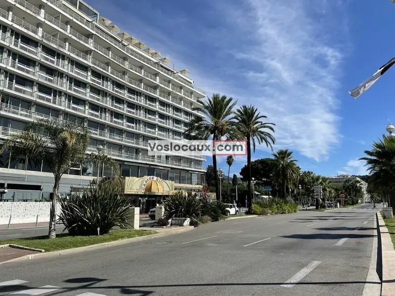 A louer Bureaux 365m² Nice