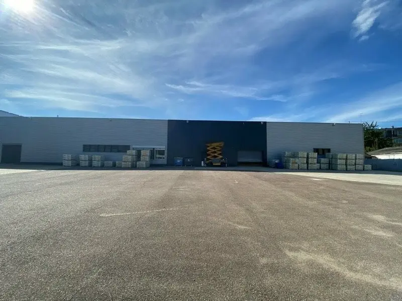 A louer Locaux d'activité 986m² Sotteville-lès-Rouen