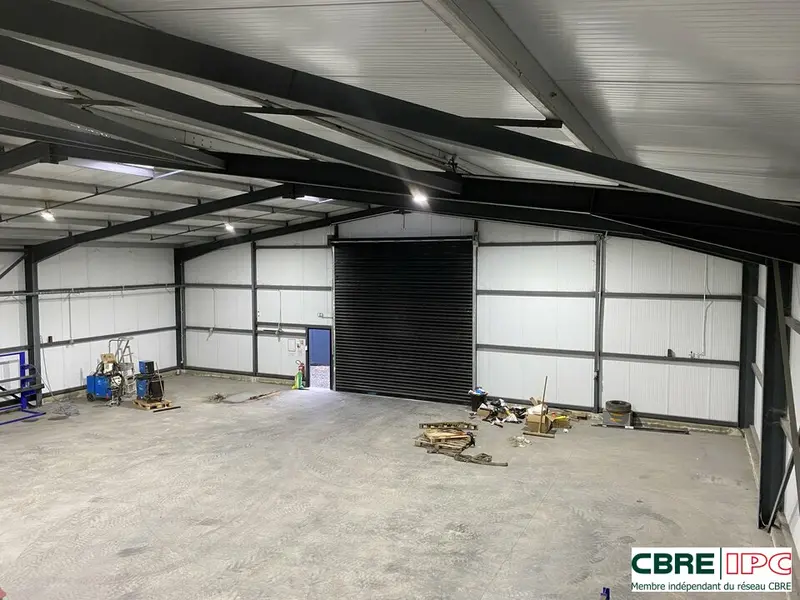 LOCATION  - REF : 8080YA