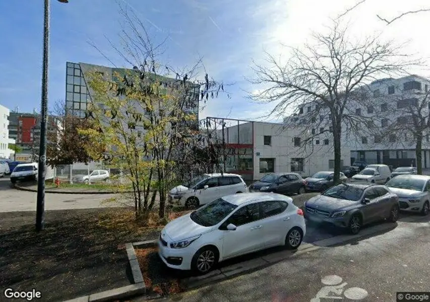A vendre Local commercial  880.5m² Grenoble