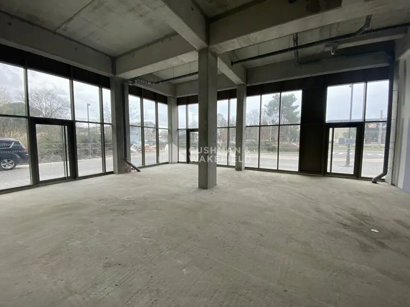 Local commercial à louer  Mérignac  Secteur dynamique et recherché